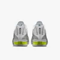 Nike Shox R4 жіноча Кросівки колір білий