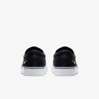 Nike Court Royale AC жіноча Slip-On Кросівки колір чорний