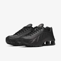 Nike Shox R4 жіноча Кросівки колір чорний