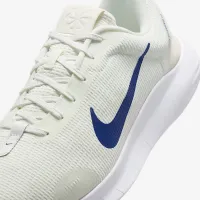 Nike Flex Experience Run 12 чоловічі Road Running Кросівки (Extra Wide) колір білий