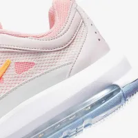 Nike Air Max AP жіноча Shoe колір білий