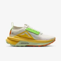 Nike Zegama 2 жіноча Trail Running Кросівки колір білий