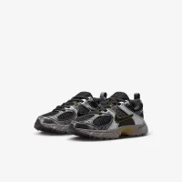 Nike V5 RNR Little дитячі Кросівки колір коричневий