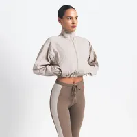 NikeSKIMS Woven Nylon женская Crop Куртка цвет коричневый