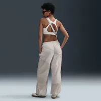 Nike Sportswear женская Mid-Rise Loose Woven Open-Hem Pants цвет белый