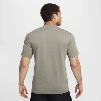 Nike Primary Swoosh чоловічі Dri-FIT Short-Sleeve Versatile Top колір сірий