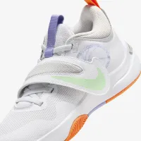 Nike Team Hustle D 11 Big дитячі баскетбольні Кросівки колір білий