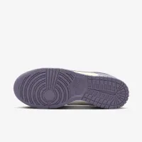 Nike Dunk Low жіноча Кросівки колір білий