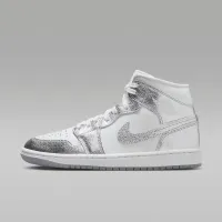 Nike Air Jordan 1 Mid SE женская Кроссовки цвет белый