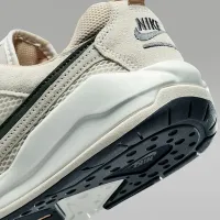 Nike Jordan CMFT Era женская Кроссовки цвет коричневый