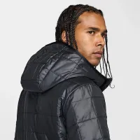 Chelsea FC Third мужские Nike Synthetic Fill Куртка цвет черный
