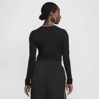 Nike Sportswear Chill Knit женская Slim Long-Sleeve Cropped Graphic Tee цвет черный