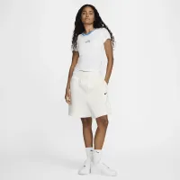 Nike Sportswear Chill Knit жіноча Slim Cropped Tee колір білий