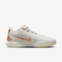 Nike LeBron XXI 