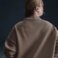 Nike Sportswear Phoenix Fleece женская оверсайз Graphic Crew-Neck свитшот (большие размеры) цвет коричневый