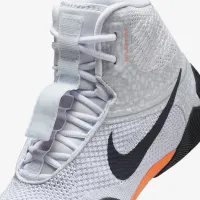 Nike Tawa SE мужские Wrestling Кроссовки многоцветный