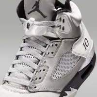 Nike Air Jordan 5 Retro 