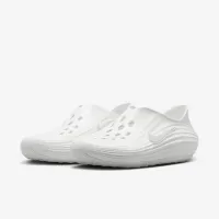 Nike ReactX Rejuven8 женская Кроссовки цвет белый