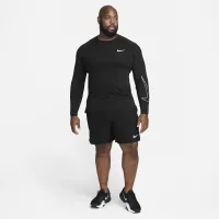 Nike Pro Dri-FIT чоловічі Slim Fit Long-Sleeve Top колір чорний