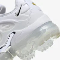 Nike Air VaporMax Plus женская Кроссовки цвет белый