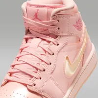 Nike Air Jordan 1 Mid SE жіноча Кросівки Pink