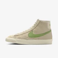 Nike Blazer Mid '77 Vintage жіноча Кросівки колір коричневий