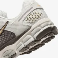 Nike Zoom Vomero 5 женская Кроссовки цвет серый