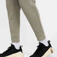 Nike Primary Fleece мужские Dri-FIT UV Performance Joggers цвет зеленый