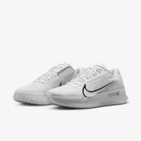 NikeCourt Air Zoom Vapor 11 чоловічі Hard Court Tennis Кросівки колір білий