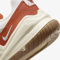 Nike Tech Hera женская Кроссовки цвет белый