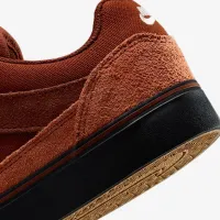 Nike SB Malor Big дитячі Skate Кросівки колір коричневий