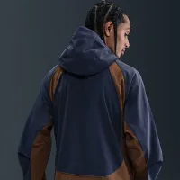 Nike Tech чоловічі Dri-FIT Woven Color-Block Windrunner Loose Куртка блакитний