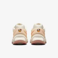 Nike Air Max Dn8 жіноча Кросівки колір білий