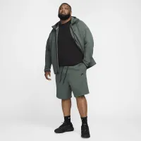 Nike Sportswear Tech Fleece мужские шорты цвет зеленый