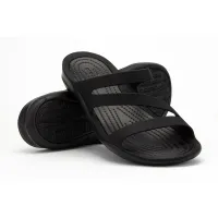 Шлёпанцы Crocs Swiftwater Sandal 203998-060 - Черные