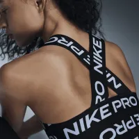 Nike Pro жіноча Bandage Tank Top колір чорний