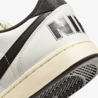 Nike Terminator Low чоловічі Кросівки колір коричневий