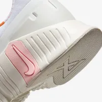 Nike Free Metcon 5 жіноча тренувальні Кросівки колір білий