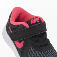 Кроссовки Nike Revolution 4 943308-004 - Черные