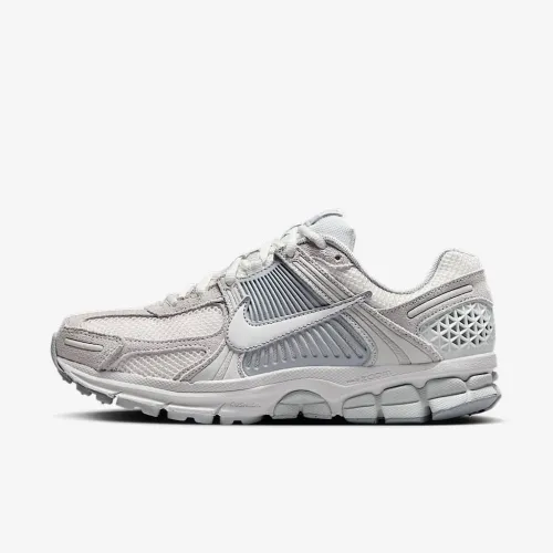 Nike Zoom Vomero 5 женская Shoe цвет серый