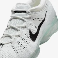 Nike Air VaporMax 2023 Flyknit чоловічі Кросівки колір білий