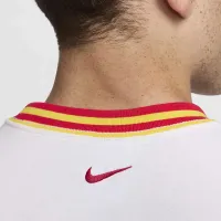 Liverpool FC Premium Essential мужские Nike Soccer футболка цвет белый