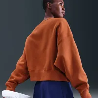 NikeCourt Heritage Phoenix Fleece женская Over-оверсайз Crew-Neck свитшот цвет коричневый