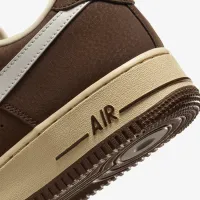 Nike Air Force 1 '07 чоловічі Кросівки колір коричневий
