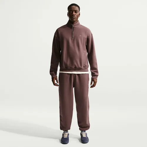 Nike Solo Swoosh мужские Cuffed Fleece Pants цвет фиолетовый