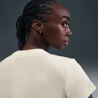 Nike Sportswear жіноча Tight Ribbed Short-Sleeve футболка колір білий