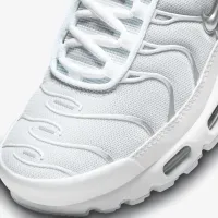 Nike Air Max Plus жіноча Кросівки колір білий