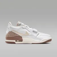 Nike Air Jordan Legacy 312 Low жіноча Кросівки колір білий