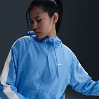 Nike Sportswear Classic Wovens жіноча Loose UV Hooded Куртка блакитний
