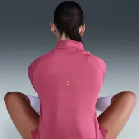 Nike Swift жіноча Dri-FIT UV 1/4-Zip Running Top колір фіолетовий